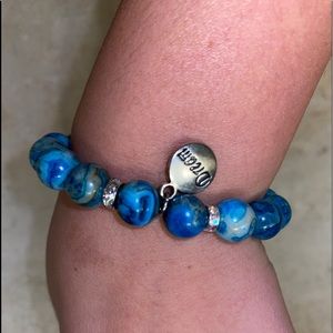 Marble blue beaded bracelet